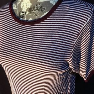 Lightweight short sleeve tee